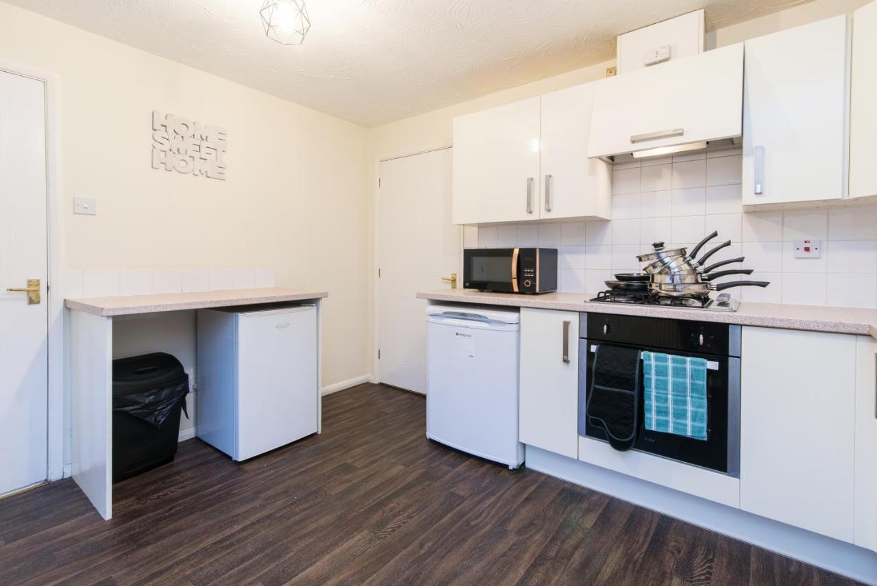 Coventry- Perchfoot 3 Bedroom Contractor And Pet-Friendly Spacious House By Sublime Stays Экстерьер фото